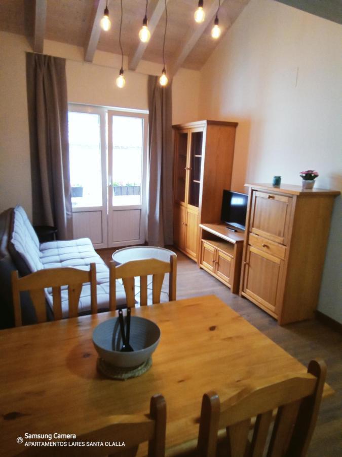 Apartamentos Lares Santa Olalla  Екстериор снимка