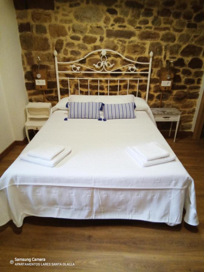 Apartamentos Lares Santa Olalla  Екстериор снимка