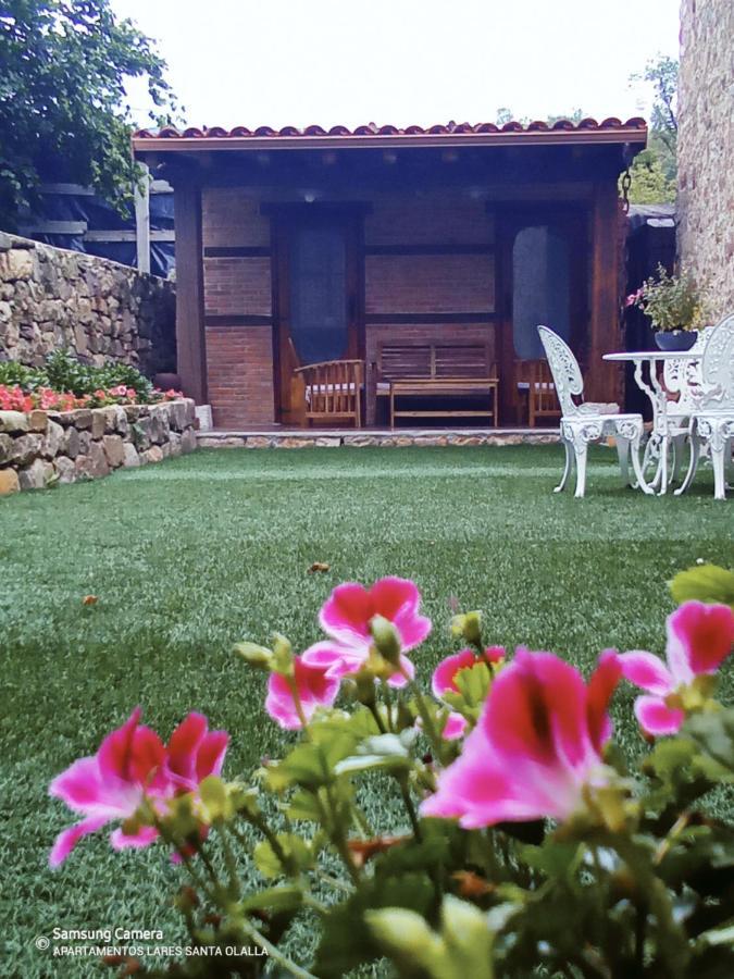 Apartamentos Lares Santa Olalla  Екстериор снимка