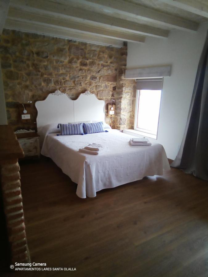 Apartamentos Lares Santa Olalla  Екстериор снимка
